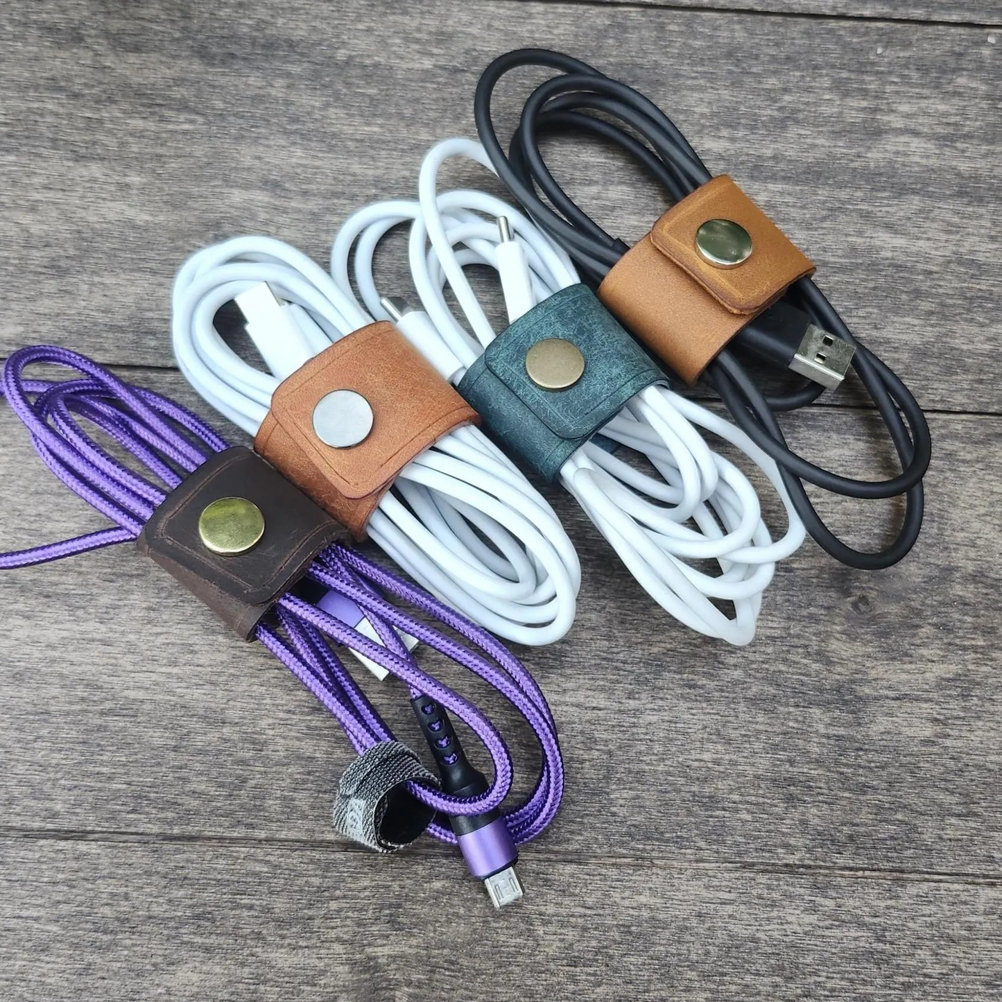 handmade-leather-Wrap- Olmo Aqua Brown with cables