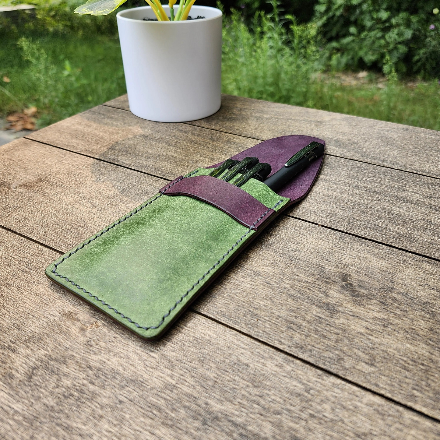 Leather Pen Case Handmade, Leather Pencil Case, Fountain Pen Holder, Hand-sewn Leather Pen Holder, Pen Sleeve Violet and Emerald